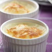 Манный пудинг с яблоками