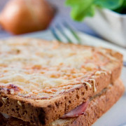 Горячий бутерброд (Croque monsieur)