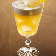Коктейль «Виски-сауэр» (Whiskey Sour)
