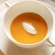 Морковный суп-пюре с ароматным муссом