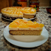 Бисквитный торт с мандаринами в желе