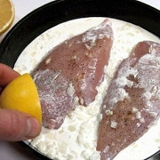 Куриные грудки, запеченные в сливках, под сыром