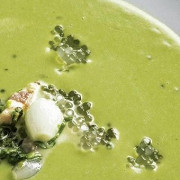 Крем-суп из зеленого горошка с тапиокой