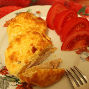 Курица с ананасами под сыром