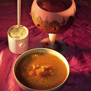 Чечевичный суп с мятным йогуртом