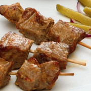 Шашлык из свинины с кефиром и луком