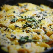 Форель, запеченная с картофелем