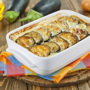 Овощная мусака с яйцами