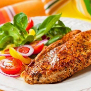 Маринованное филе индейки, запеченная в духовке