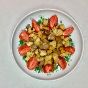Индейка, запеченная в духовке с картошкой и луком