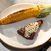 Стейки денвер с кукурузой на гриле