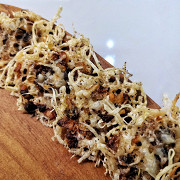 Сырные чипсы с грибами