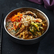 Куксу с говядиной (корейский холодный суп)