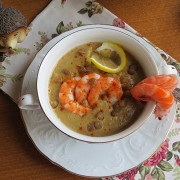 Чечевичный суп с лангустинами