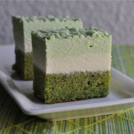 Фисташковый торт с зеленым чаем