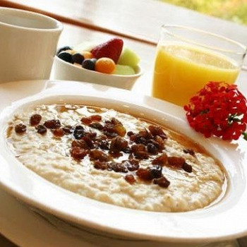Каша рисовая с изюмом в мультиварке рецепт – русская кухня: завтраки. «Еда»