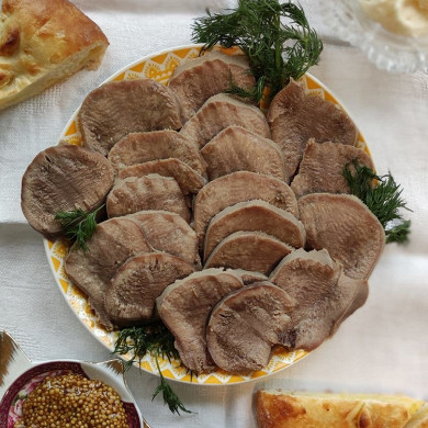 Молочно-масляный Памир, витаминный Хатлон, пловный Согд: традиционные блюда Таджикистана