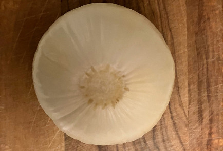 Фото шага рецепта Мидии под сливочнолуковом соусом 190844 шаг 4  