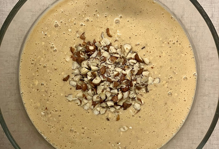 Фото шага рецепта Овсяное печенье с фундуком и яблоком 190846 шаг 7  