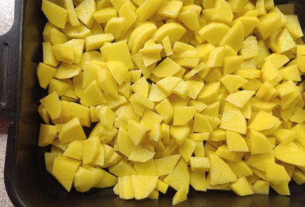 Фото шага рецепта Свиная вырезка пофранцузски с ананасами 190869 шаг 4  