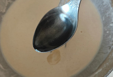 Фото шага рецепта Блинчики с адыгейским сыром и помидором 190890 шаг 6