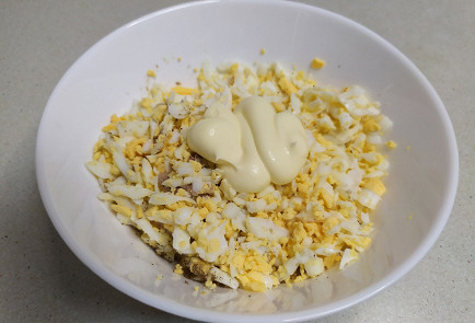 Фото шага рецепта Начинка для тарталеток с печенью трески 190885 шаг 5  