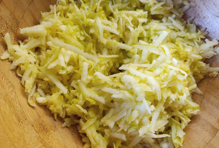 Фото шага рецепта Яблочная запеканка 190833 шаг 2  