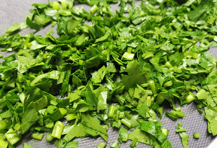 Фото шага рецепта Простой и вкусный салат 190889 шаг 6  