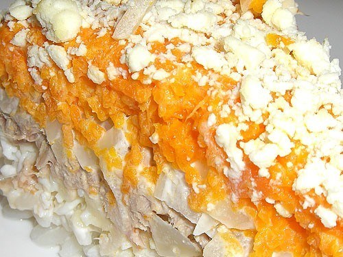 Салат «Мимоза» с сыром и яблоками