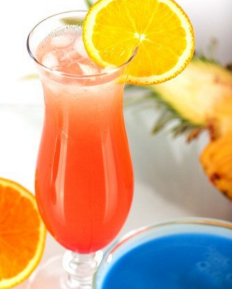 Апельсиново-клюквенный коктейль