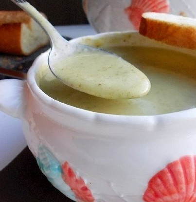 Крем-суп из брокколи и картофеля