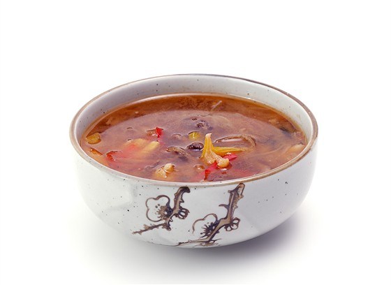 Говяжий суп с рисовой лапшой из Юго-восточной Азии