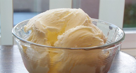 Мороженое из сыра пармезан