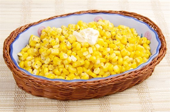 Консервированная кукуруза с маслом