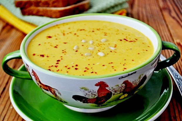 Суп-пюре из тыквы с тахини