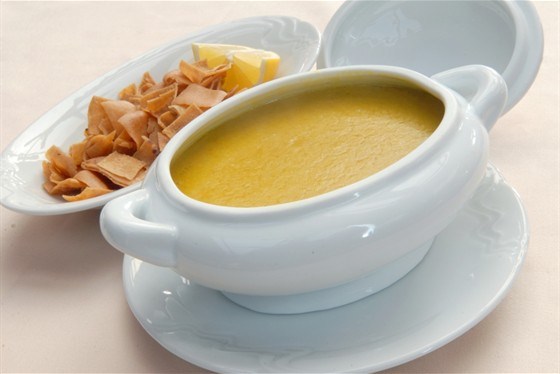 Суп из чечевицы на курином бульоне