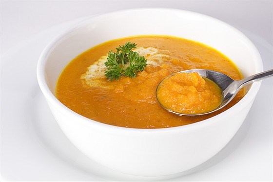 Суп из моркови и кориандра