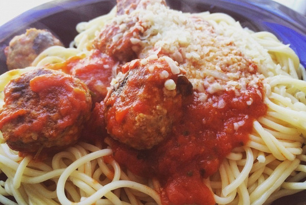 Спагетти с мясными шариками (meatballs)