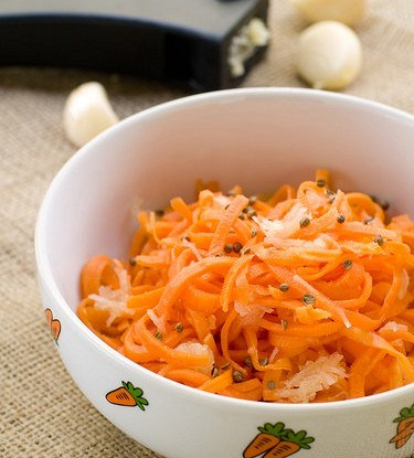 Морковный салат с кумином
