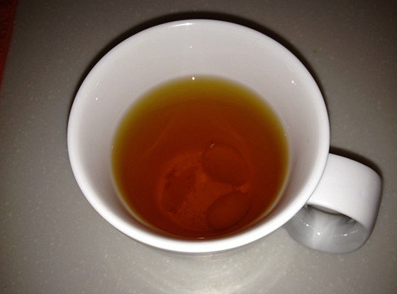 Черный чай с шафраном и кумкватом