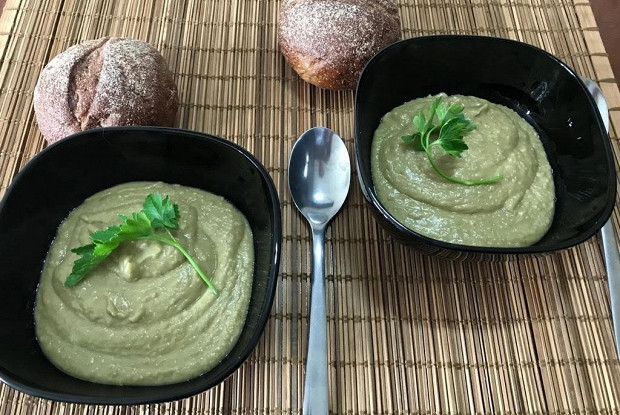 Овощной суп с зеленым карри