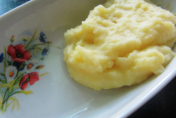 Картофельное пюре с чесночным маслом