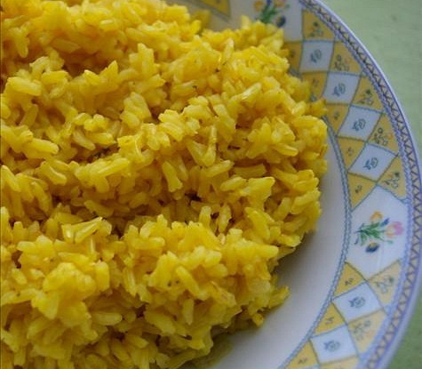 Ароматный рис на сковородке