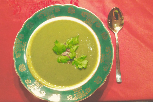 Постный суп-пюре из брокколи