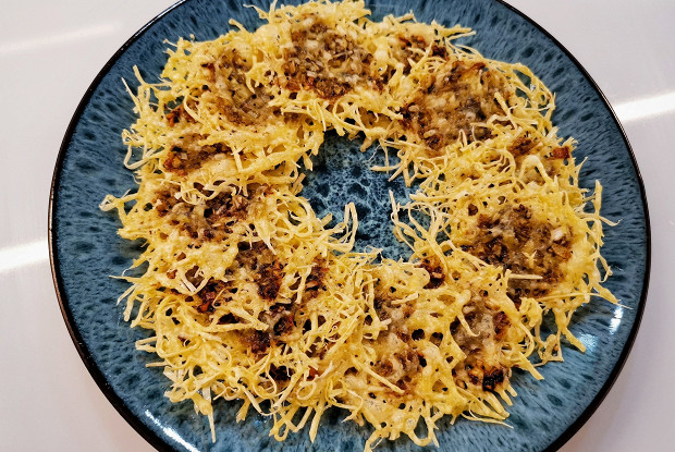 Сырные чипсы с трюфелем
