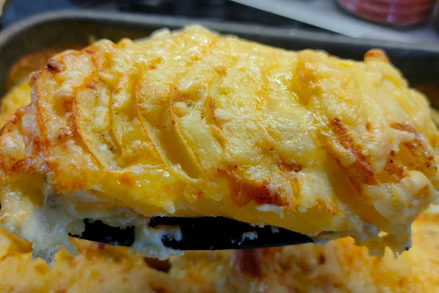 Картофель запеченный с сыром