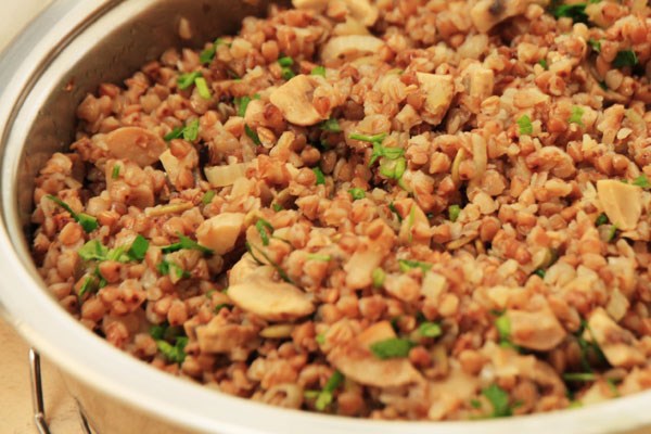Гречка с курицей и грибами