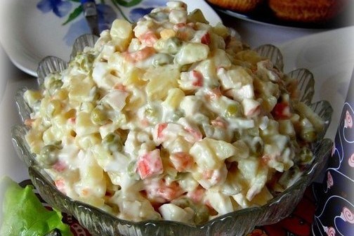 Салат из крабовых палочек с картофелем и морковью