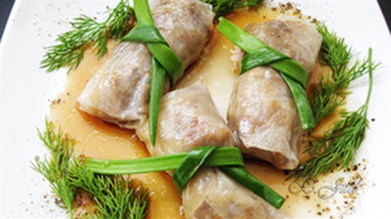 Нэм с начинкой из мяса и овощей