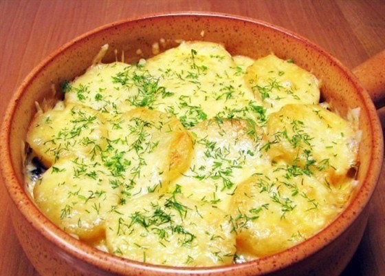 Картофельная запеканка с грибами и сыром